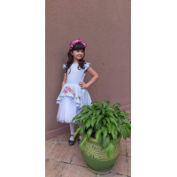 Нарядна сукня із квіточками