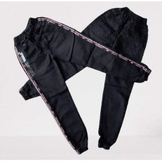 Чорні стрейчові штани