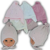 Трикотажна в'язана шапка